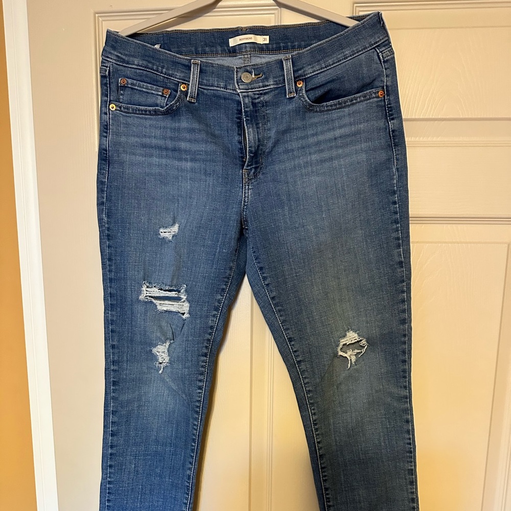 Levi Jean